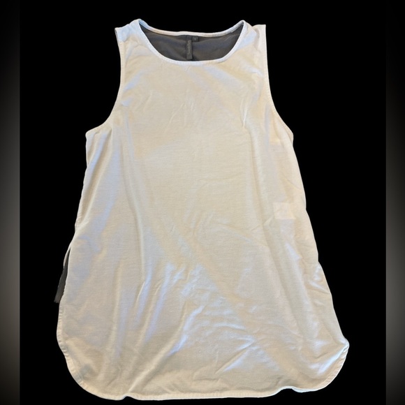 Sweaty‎ Betty Tank Excellent Sz Small - Picture 1 of 3